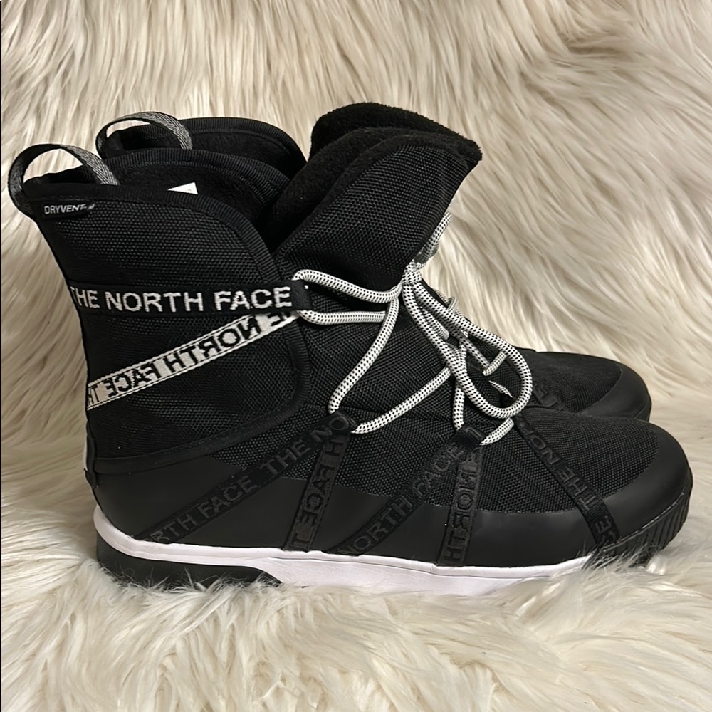 The North Face Womens Black Winter Boots